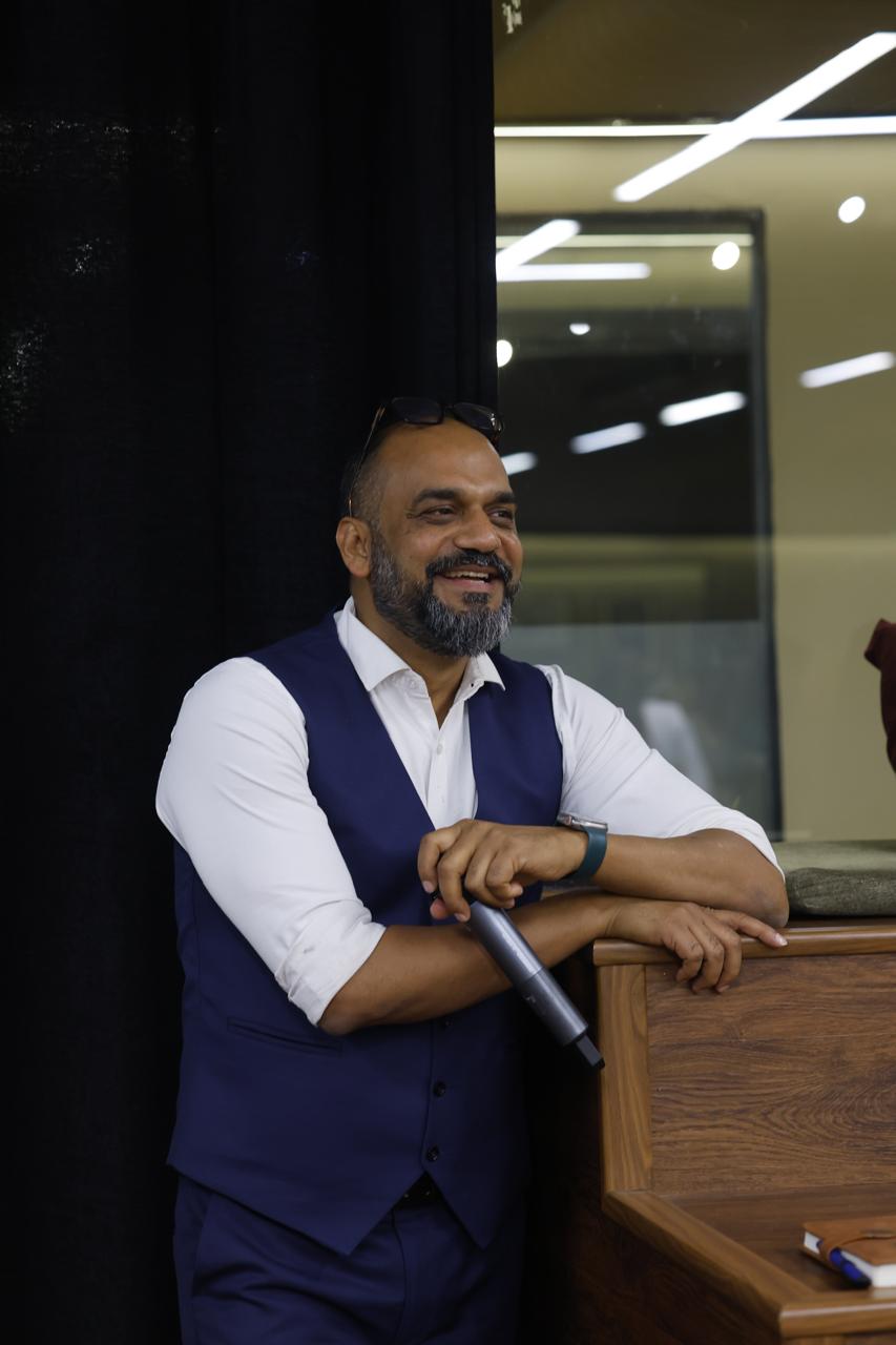 Vijay Sharma — portrait